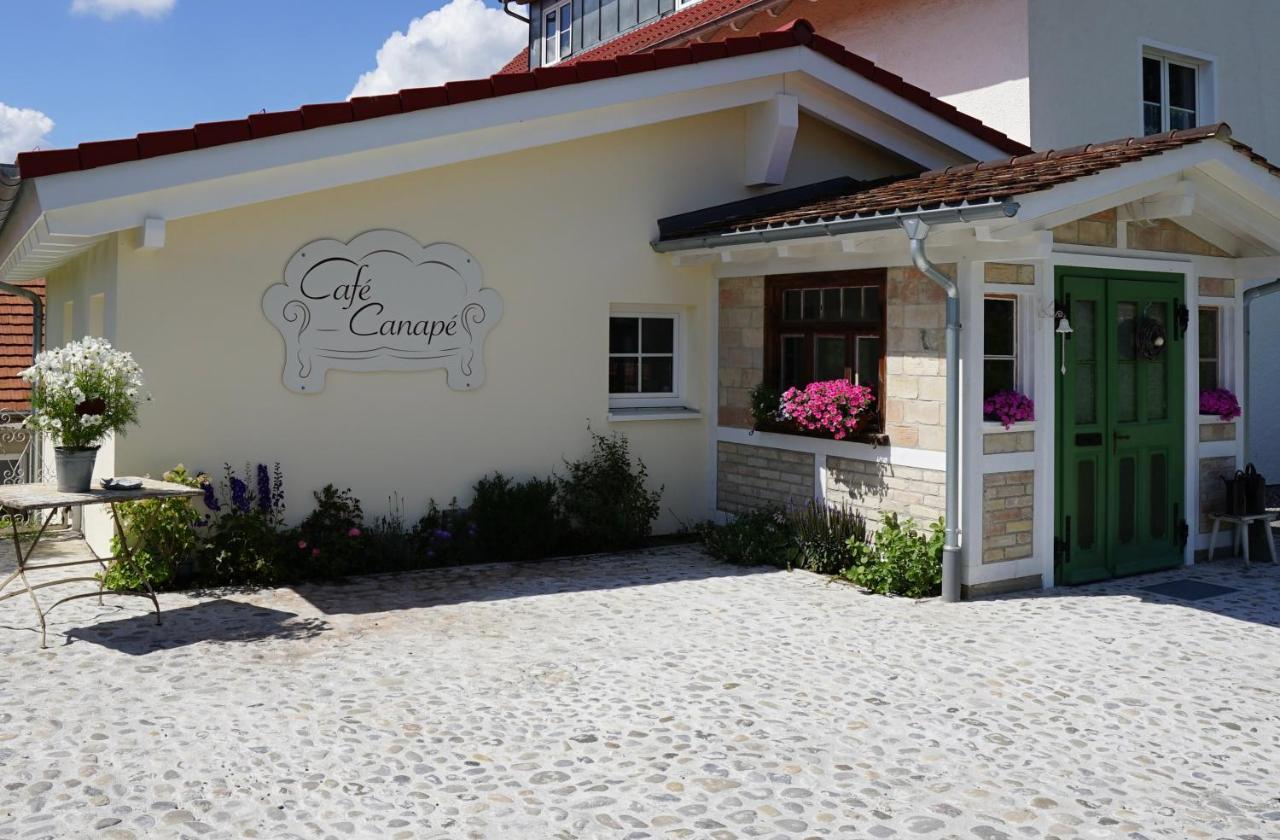 Apartment Cafe Canape Apartment, Wohlfuehlen Zwischen & Bodensee